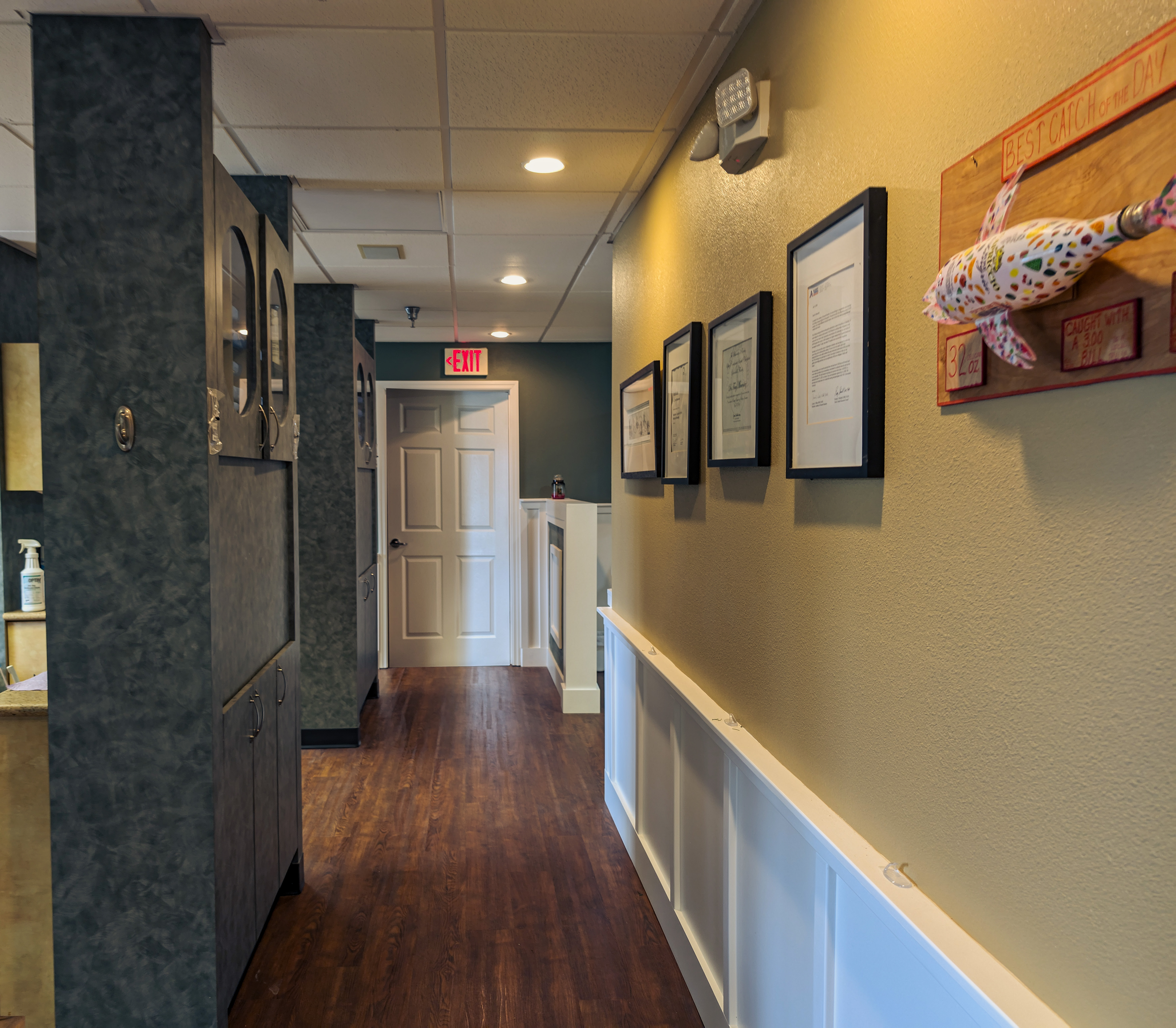 image of dental clinic office